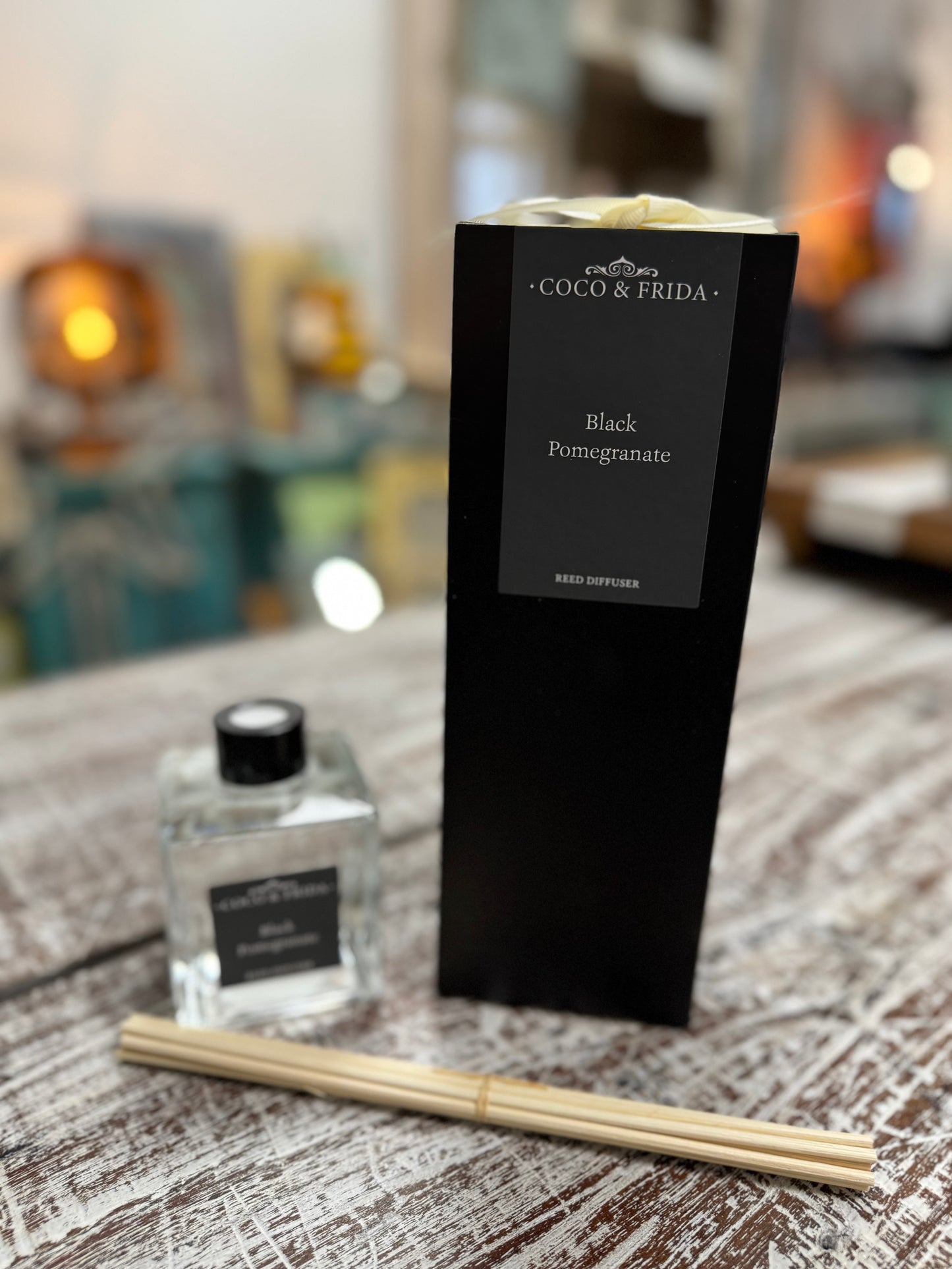 Coco & Frida Black Pomegranate 100ml Reed Diffuser Kit