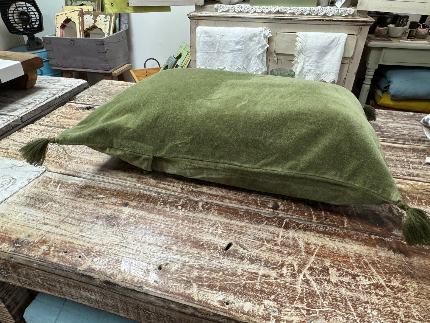 Les Ours Raupia Velours Ras Mousse Cushion Cover