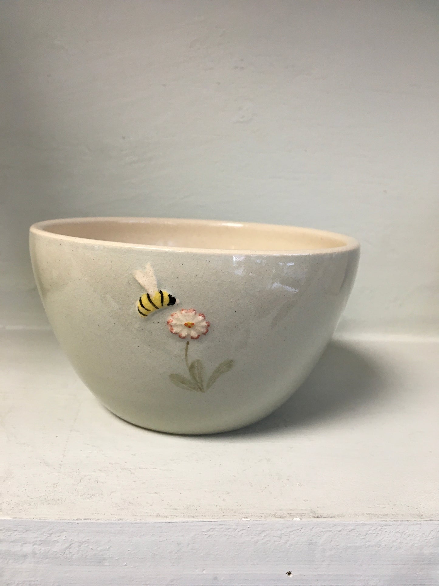Hogben Pottery Green Daisy and Bee Bowl