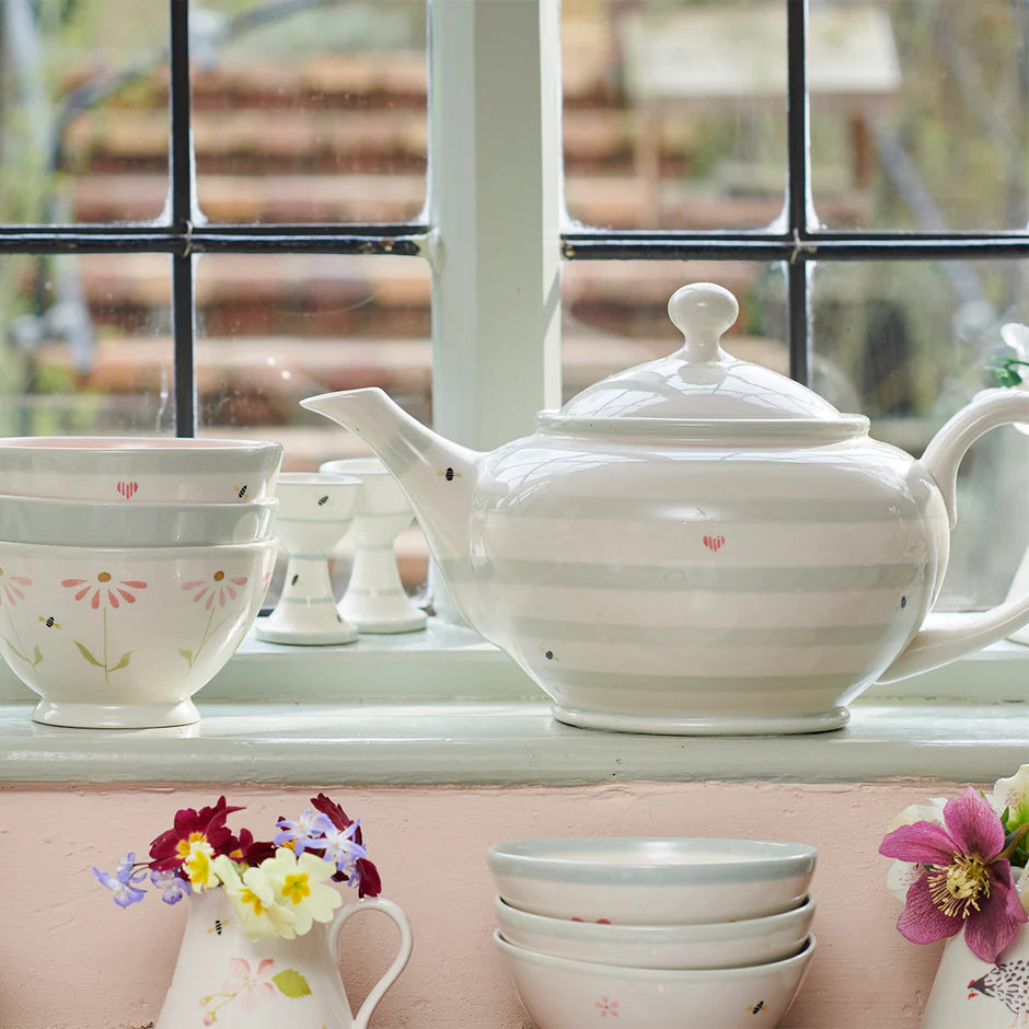 Susie Watson Designs Honey Bees Giant Teapot