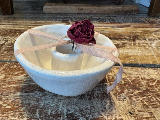 Oh.Pea Candlestick Holder